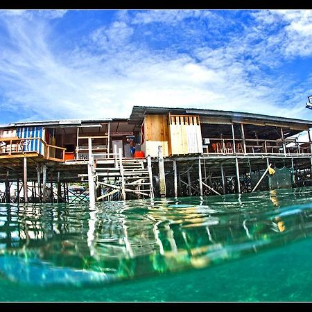 Spheredivers Scuba & Leisure Mabul Island Eksteriør billede
